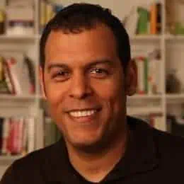 Raul Sanchez - headshot