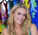 Andrea Robertson - headshot