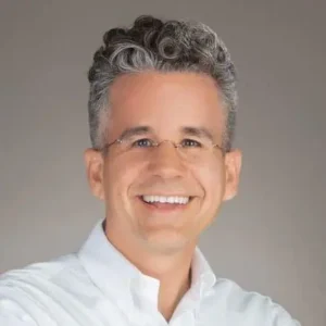 Troy DeArmitt - headshot