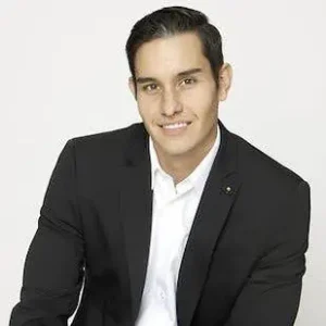 Aiden Livingston - headshot